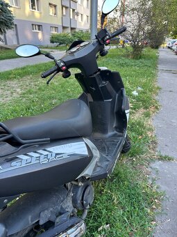 Skúter 50cc - 4