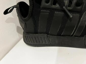 Botasky Adidas NMD_R1 - 4