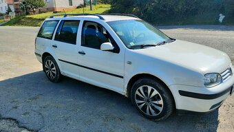 Golf 4 - 4