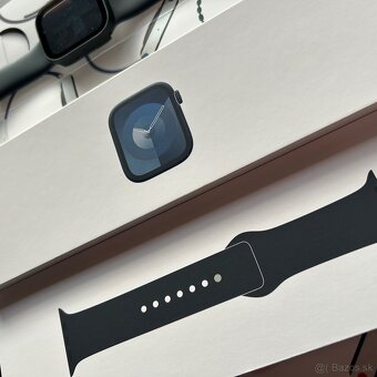 Apple Watch 9 45mm - 4