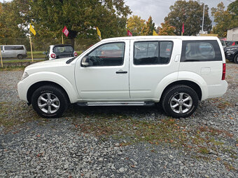 Nissan Pathfinder, 140kw,4x4,s.kniha,7míst.manuál - 4