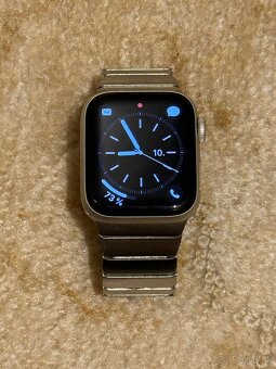 Aple watch SE GPS 40 mm - 4