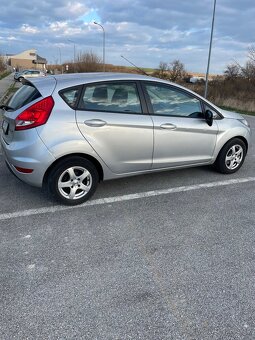 Ford fiesta - 4