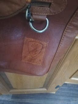 Dámska kožená kabelka - 4