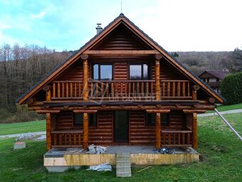 Panoramatický rodinný dom z guľatiny v Jelenci v štá… - 4