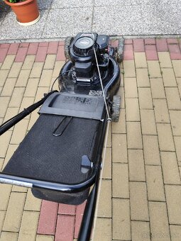Benzínová kosačka s motorom Briggs & Stratton - 4