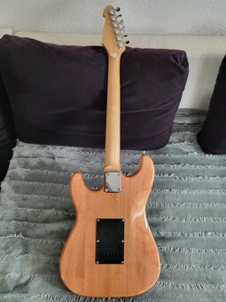 Elektricka gitara. Úplne nová - 4