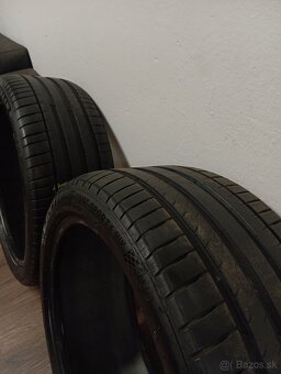 ⬇️Michelin 255/40 R21 ⬇️ - 4