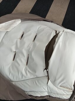 Detska polohovatelna jedálenská stolicka a lehatko Chicco - 4