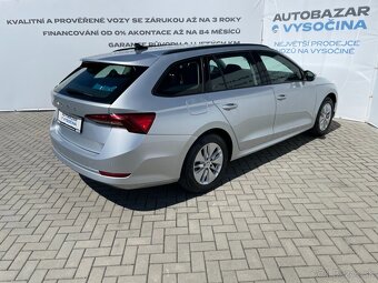 Škoda Octavia 4 Com. 2.0TDi ČR+1.maj. Car Play - 4