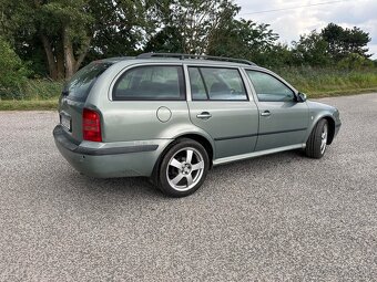 Škoda octavia 1 facelift - 4