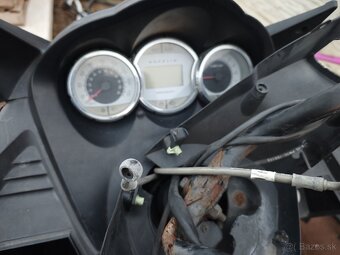 Rozpredám Peugeot Satelis 125 - 4