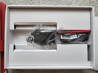 Skoro nepoužívaný tablet Lenovo TAB 2 A10-30 10.1" - 4