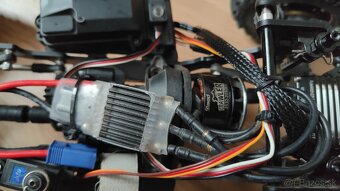 Predam/vymenim LCG Trx4 sport. - 4