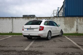 Škoda Superb Combi 2.0 TDI CR Business - 4