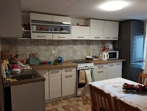 Bernolákovo – 4izb celoročne obývateľná chata   190.000 - 4