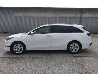 2022_KIA Ceed combi 1.5 turbo_1.maj.SR_9.667€ netto_ZÁRUKA_ - 4