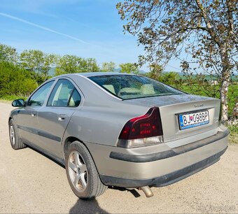 Ponúkam volvo s60 2.4d 96kw rok 2003 automat - 4