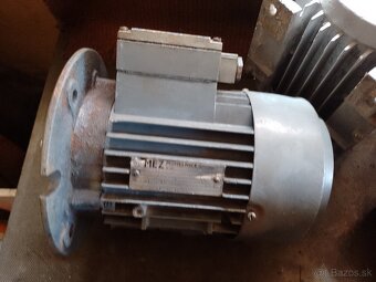 Predam elektromotory na 380-400V. - 4