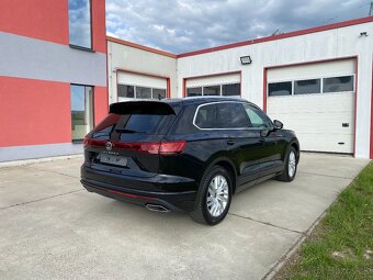Volkswagen Touareg 3.0 V6 TDI Elegance 4Motion DPH - 4