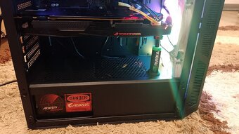 Predam-Herný PC/GeForce GTX 1070/GAMING/Ryzen 5 3500X/6jadro - 4