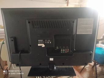retro pc, telefony, kovova posteľ, matrace - 4