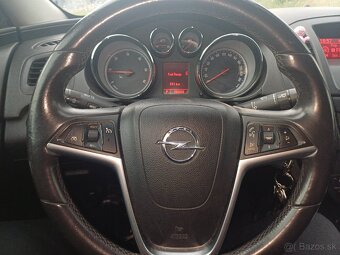 Opel Insignia - 4