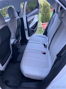 Peugeot 3008 ALLURE - 4