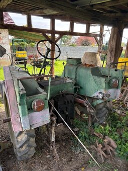 Predém ZETOR 25 - 4