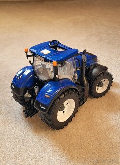 Bruder traktor New Holland T7.315 - 4