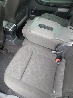 SKODA ROOMSTER 1,6 TDi,2011 - 4