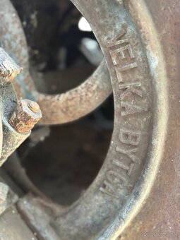 Predam starožitnu mlaťačku obilia - 4