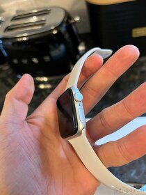 Apple watch se 2020 40mm silver aluminum - 4