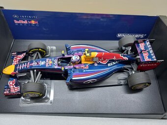 F1 INFINITI RED BULL RB10 2013 RICCIARDO MINICHAMPS 1:18 - 4