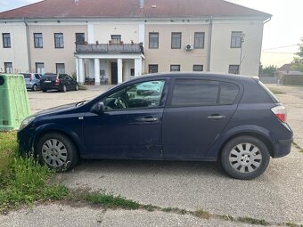 Opel Astra 1.4 16V - 4