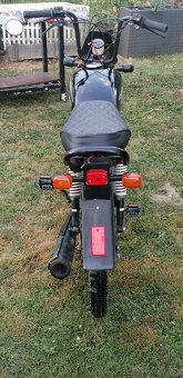 Manet korado "cafe racer - 4