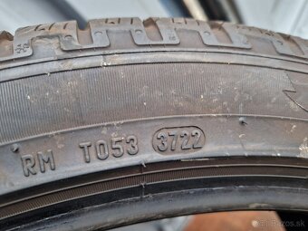 255/40 R21 Pirelli Scorpion Winter - 4