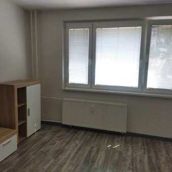Zariadený 2-izbový byt – Záturčie, Martin - 4
