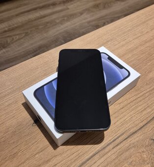 iPhone 12 - 4