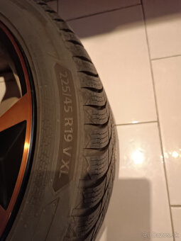 Zimné pneu 225/45 R19 Barum Polaris 6 - 4