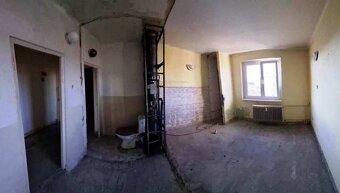 Rúbanisko I- 3-izbový byt 58m2,v štádiu začatej rekonštrukci - 4