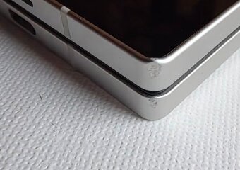 Samsung Galaxy Fold 6 NEFUNKČNÝ - 4