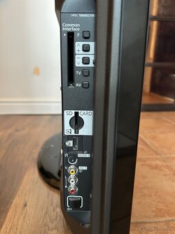 Panasonic TX-P42X20E - 4