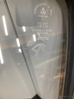 Zadné sklo škoda 120 - 4