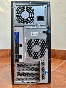 HPE ProLiant ML30 Gen9 Server - 4