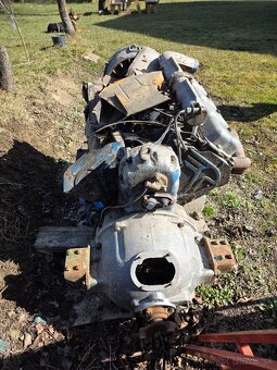 Predám motor na Tatra 148 na ND - 4