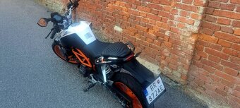 Ktm 390 duke - 4