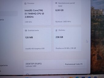 DELL Latitude 5480 , Intel core i5 7440HQ , 8gb ram , ssd - 4