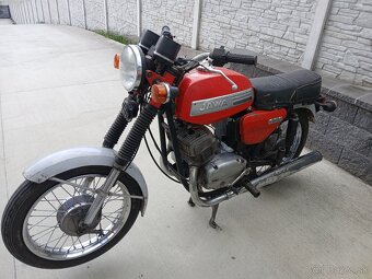 Jawa 350 - 4