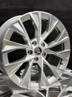 5x112 r18 Superb 3 superb 4 nove disky - 4